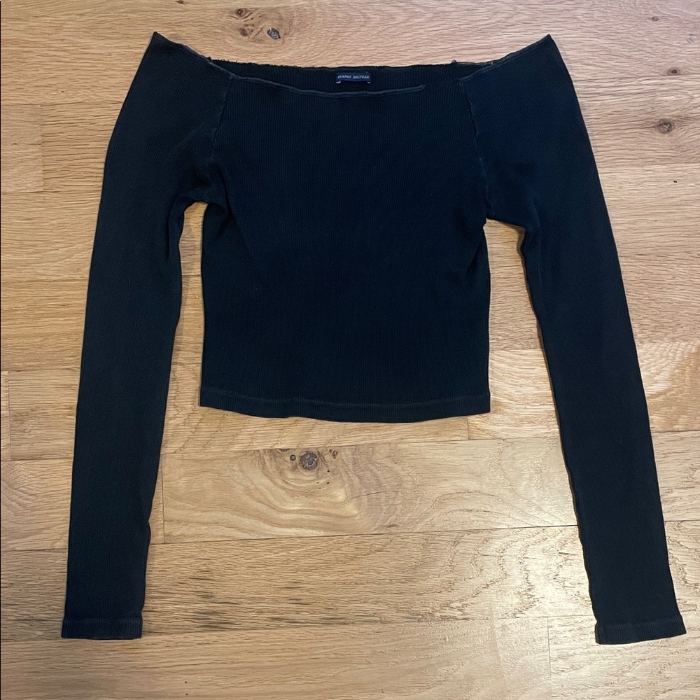 Brandy Melville Black Ribbed Knit Crop Top